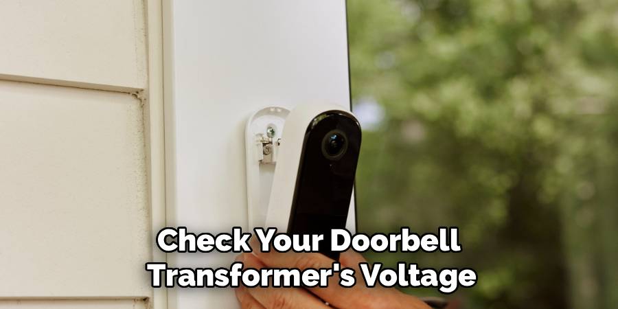 Check Your Doorbell 
Transformer's Voltage